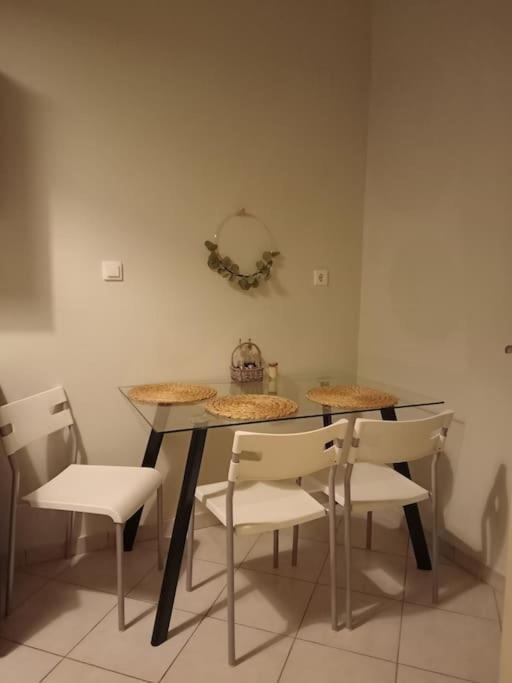 טריפוליס Central Artistic 2-Bedroom Apartment 79Sqm מראה חיצוני תמונה